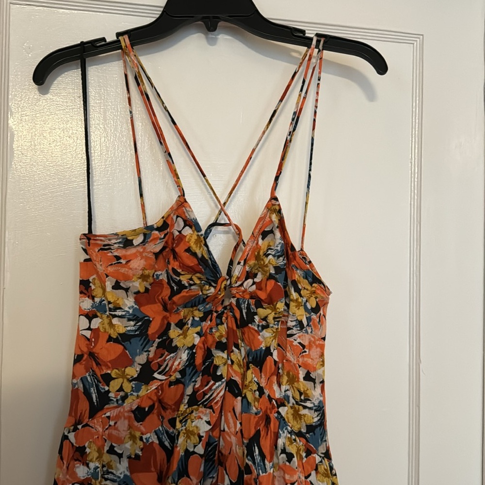 Women’s Free People floral dress, size medium - Picture 2 of 4